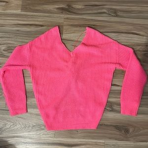 Reversible twist back knit sweater